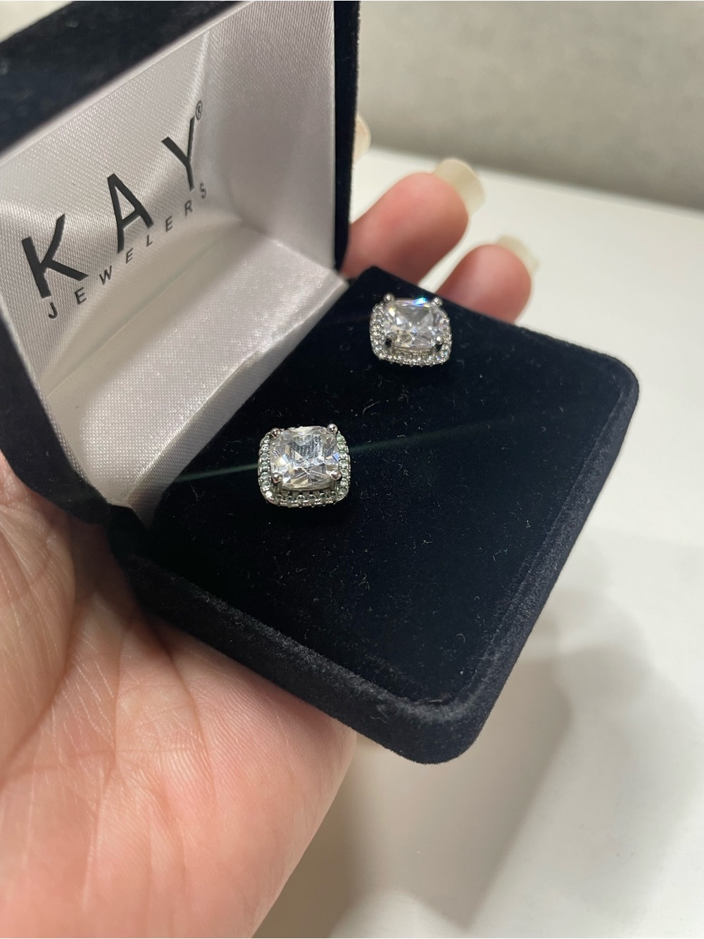 Kay Jewelers .925 Sterling Silver Cubic Zirconia Earrings Cz Studs Box Included